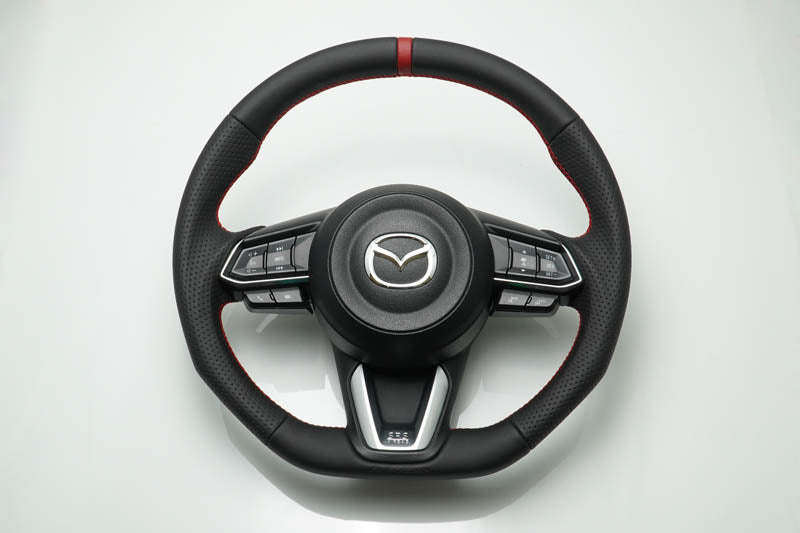 Kaufe DERMAY PU-Leder-Sportwagen-Lenkradbezug für Mazda CX-3 CX-4