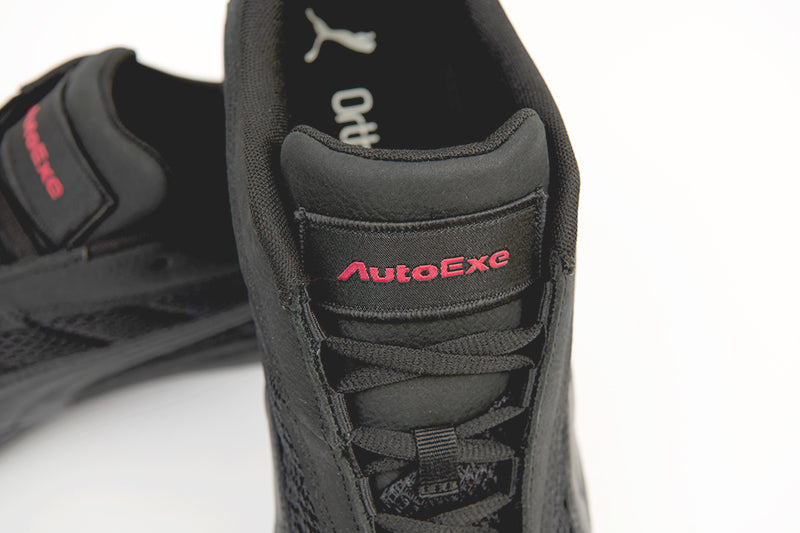 PUMA ドライビングシューズ スピードキャット PLUS ブラック × AutoExe