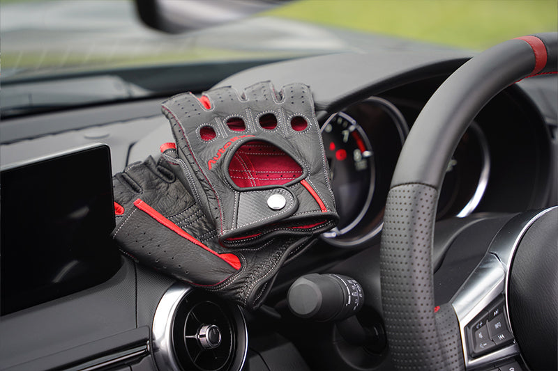 cars handschuhe AutoExe × CACAZAN Driving Gloves Red | AutoExe Official Online Store